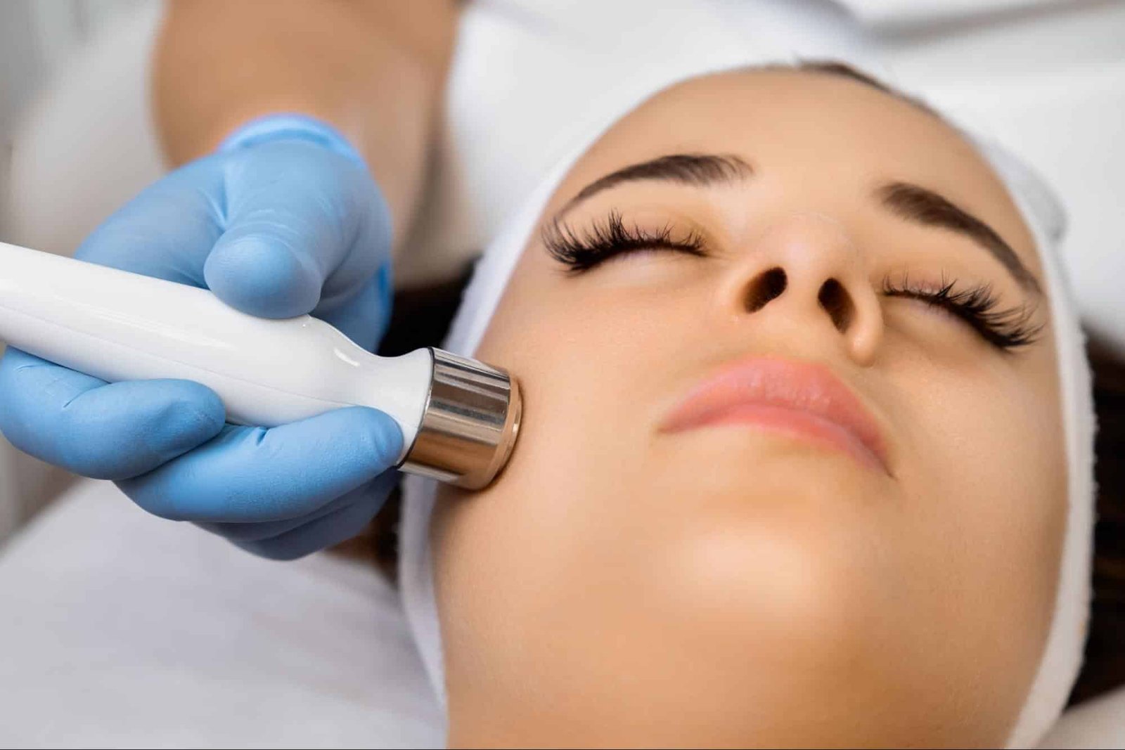 borrado de tatuajes de cejas